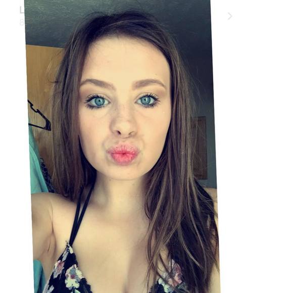 Meet your Posher, Lexi - Picture 1 of 1